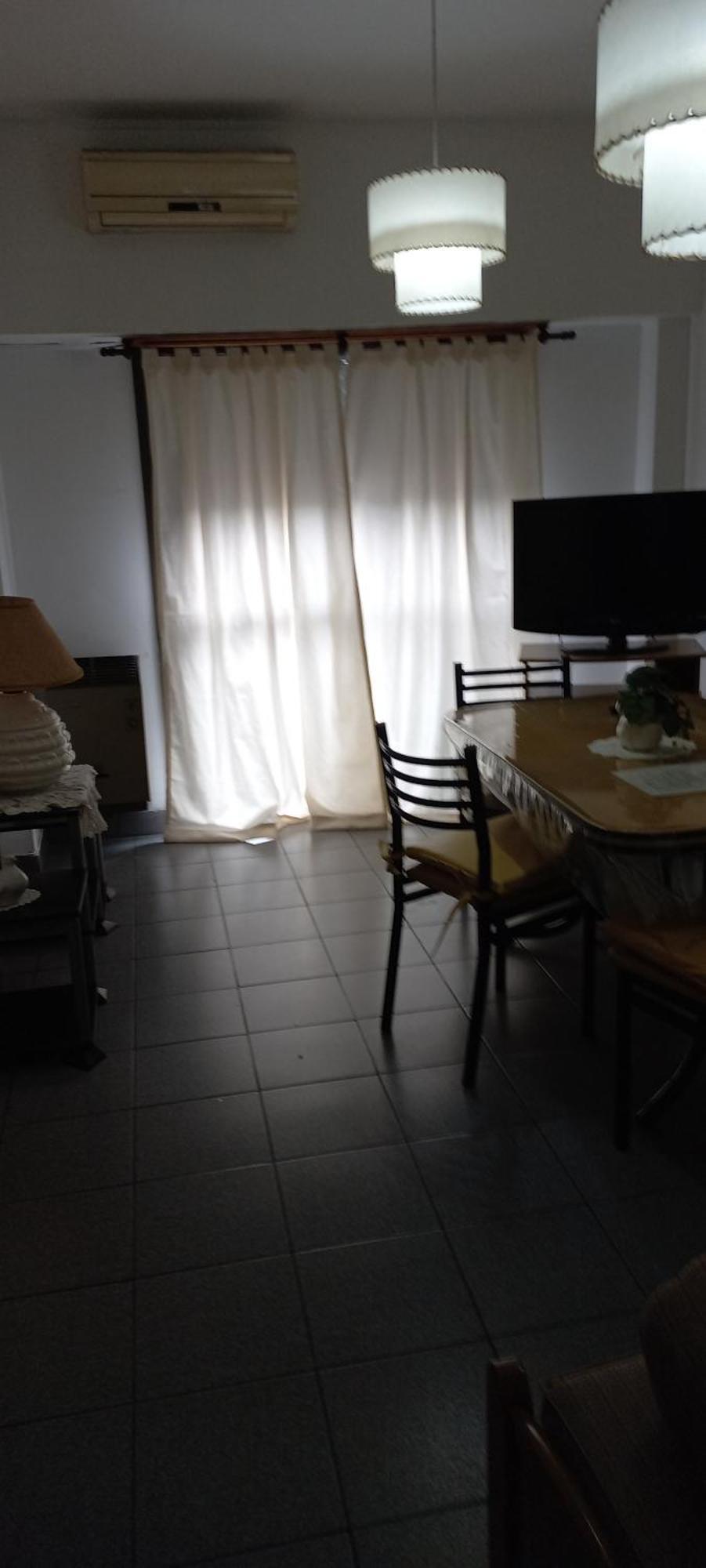 Temporario Centro Balcon Al Frente Apartamento